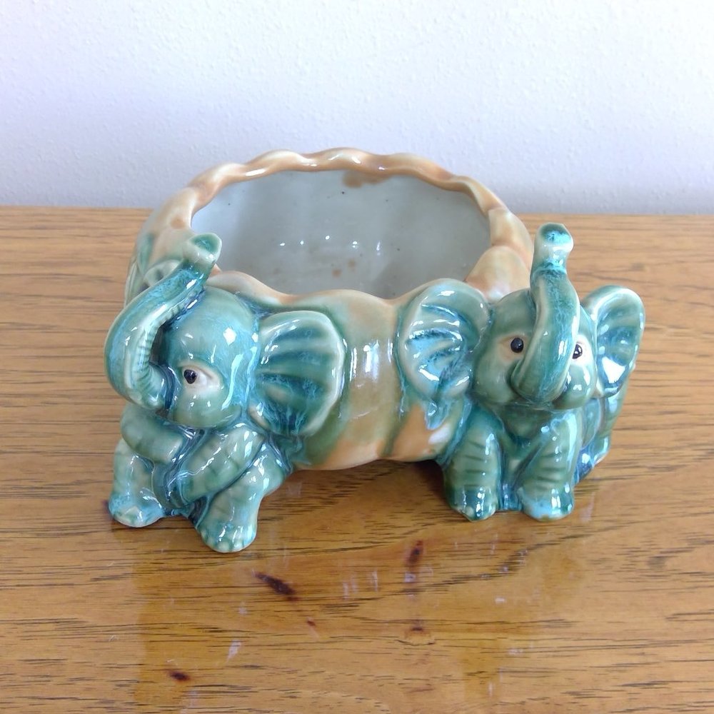 Majolica Ceramic Jade Green Tan Elephant Round Planter Bowl